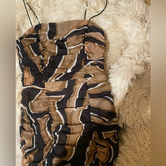 Ruched Abstract Print Midi Dress - Picture 4 of 6